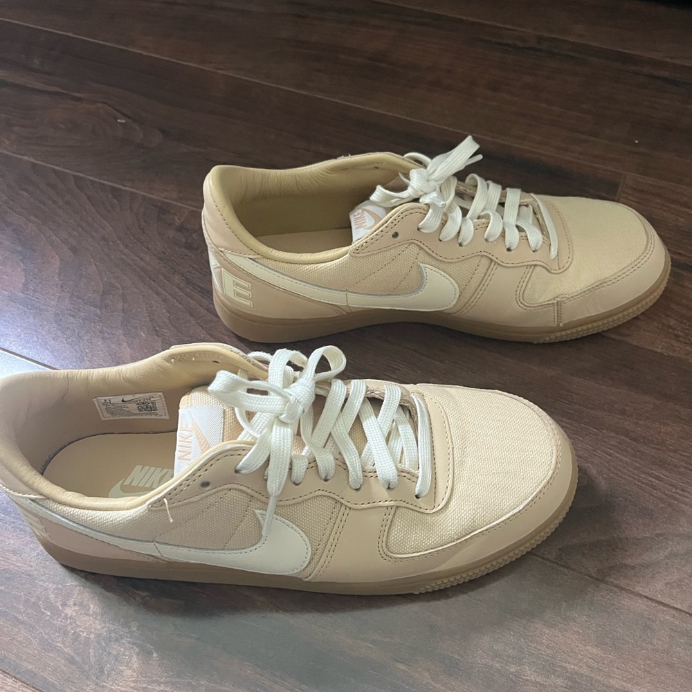 Nike shoes